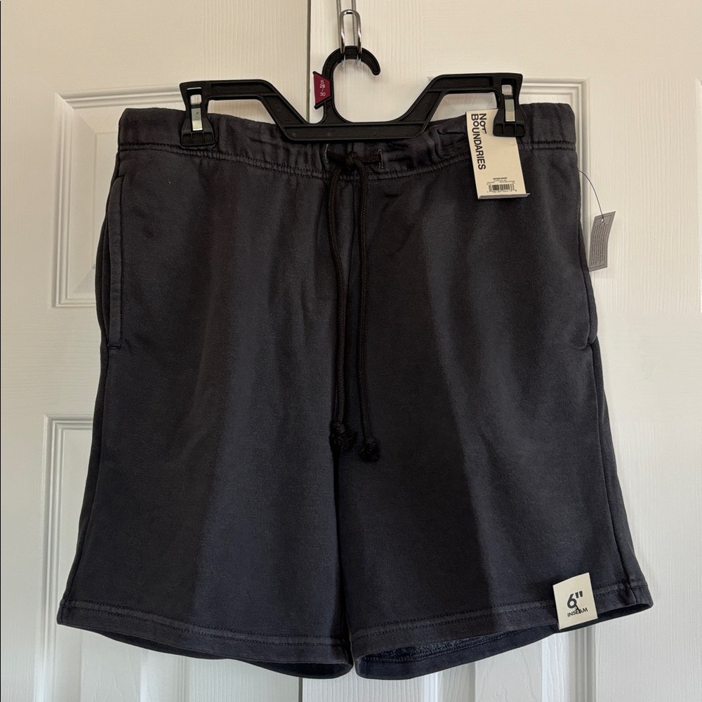 NWT No Boundaries Jogger Shorts Wolf Gray Color Men Small